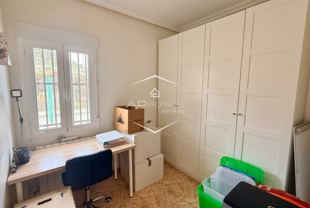 Reventa - Villa - Independiente -
Hondón de los Fráiles