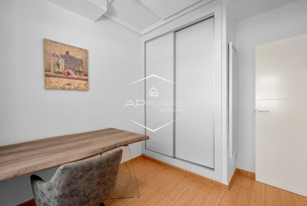 Reventa - Villa - Semi pareado -
Ciudad Quesada - Costa Blanca South