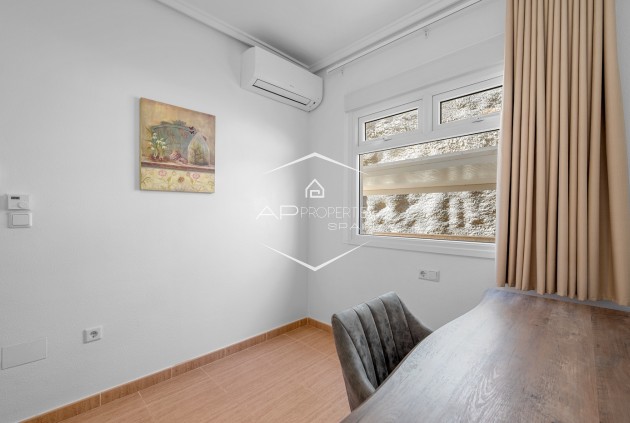 Reventa - Villa - Semi pareado -
Ciudad Quesada - Costa Blanca South