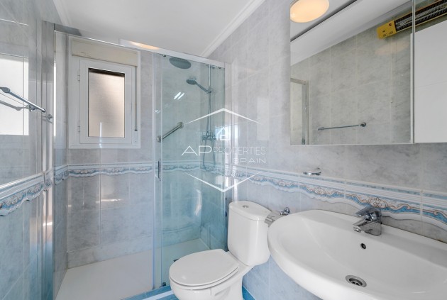 Reventa - Villa - Semi pareado -
Ciudad Quesada - Costa Blanca South