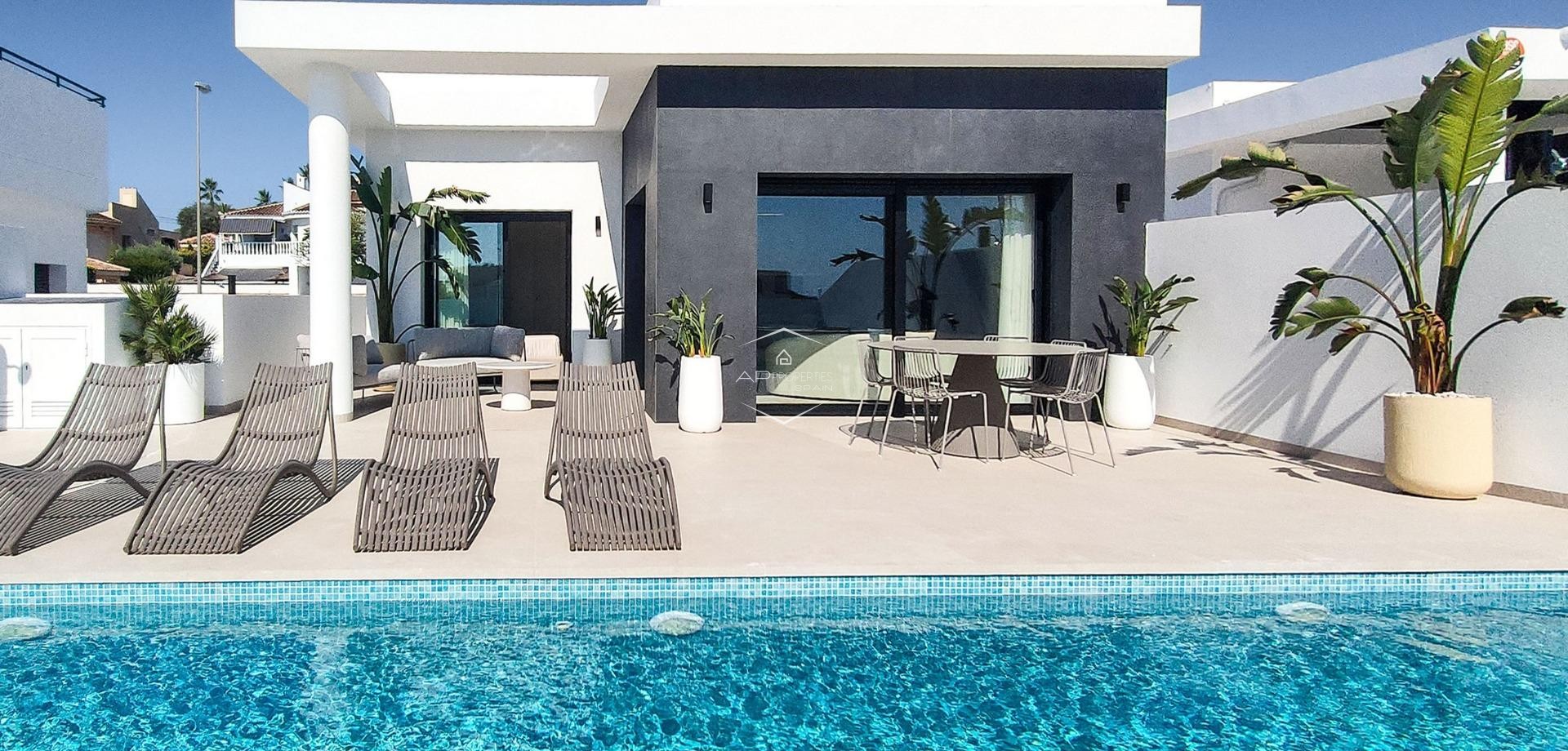 Nowy budynek - Willa - Dom wolnostojący -
Rojales - Ciudad Quesada