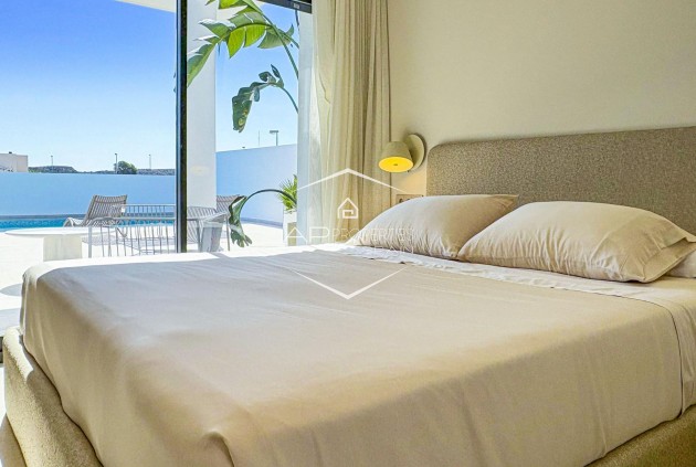 Nowy budynek - Willa - Dom wolnostojący -
Rojales - Ciudad Quesada