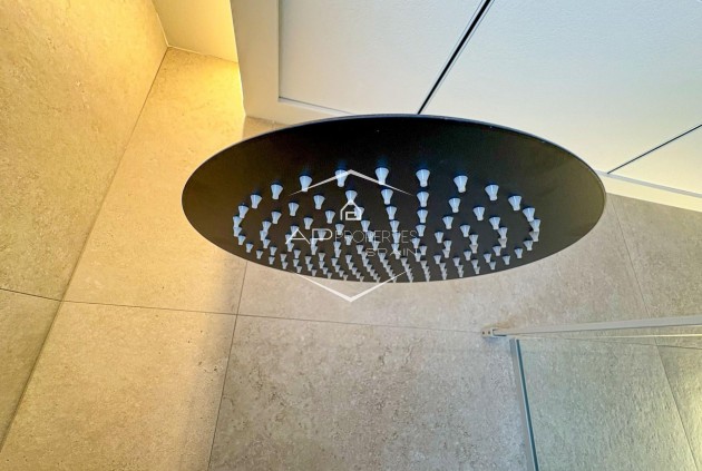 Nowy budynek - Willa - Dom wolnostojący -
Rojales - Ciudad Quesada