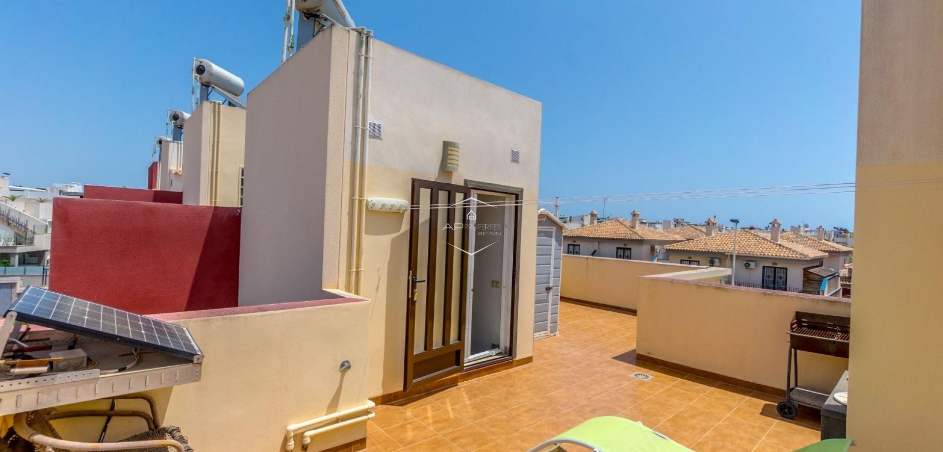 Resale - Terraced house / Townhouse -
Torrevieja - Aguas Nuevas