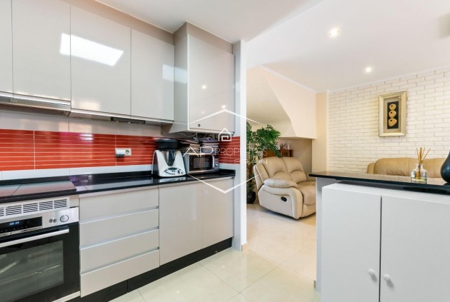 Resale - Terraced house / Townhouse -
Torrevieja - Aguas Nuevas