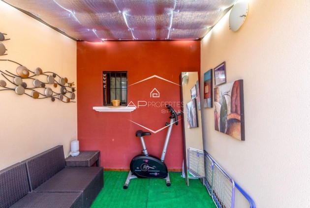 Resale - Terraced house / Townhouse -
Torrevieja - Aguas Nuevas