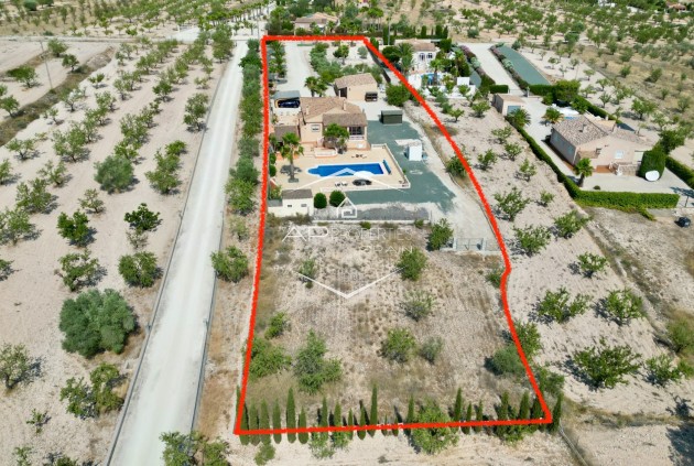 Resale - Villa - Detached -
Hondón de los Fráiles