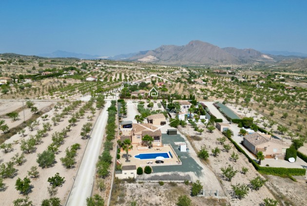 Resale - Villa - Detached -
Hondón de los Fráiles
