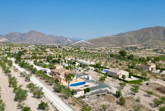 Resale - Villa - Detached -
Hondón de los Fráiles
