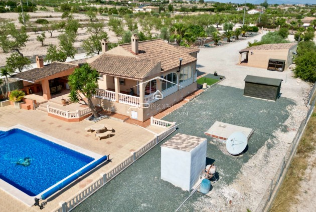 Resale - Villa - Detached -
Hondón de los Fráiles