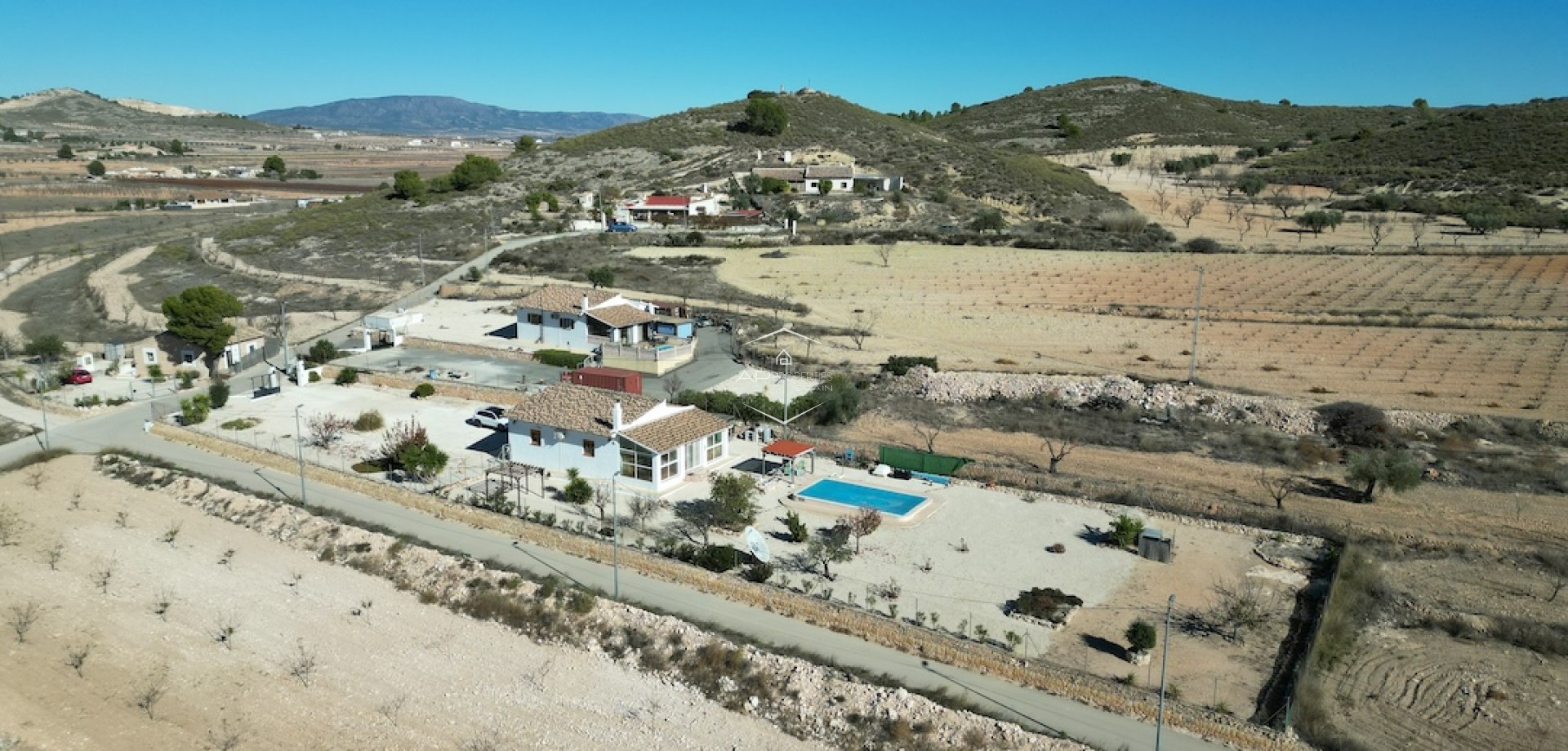 Revente - Villa / Indépendante -
Pinoso