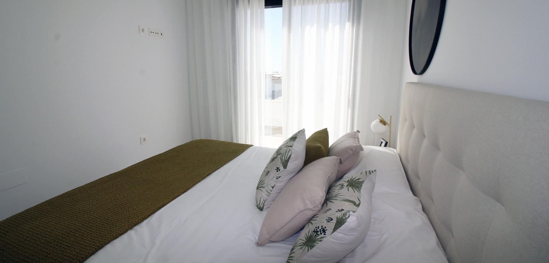 Nowy budynek - Szeregowiec -
Pilar de la Horadada - El Pilar de la Horadada