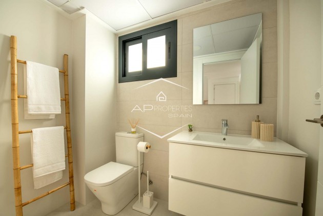 New Build - Townhouse -
Cox - San Fernando