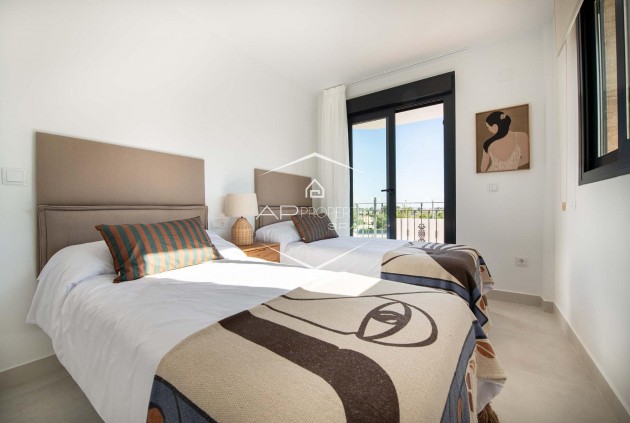 New Build - Bungalow -
Cox - San Fernando