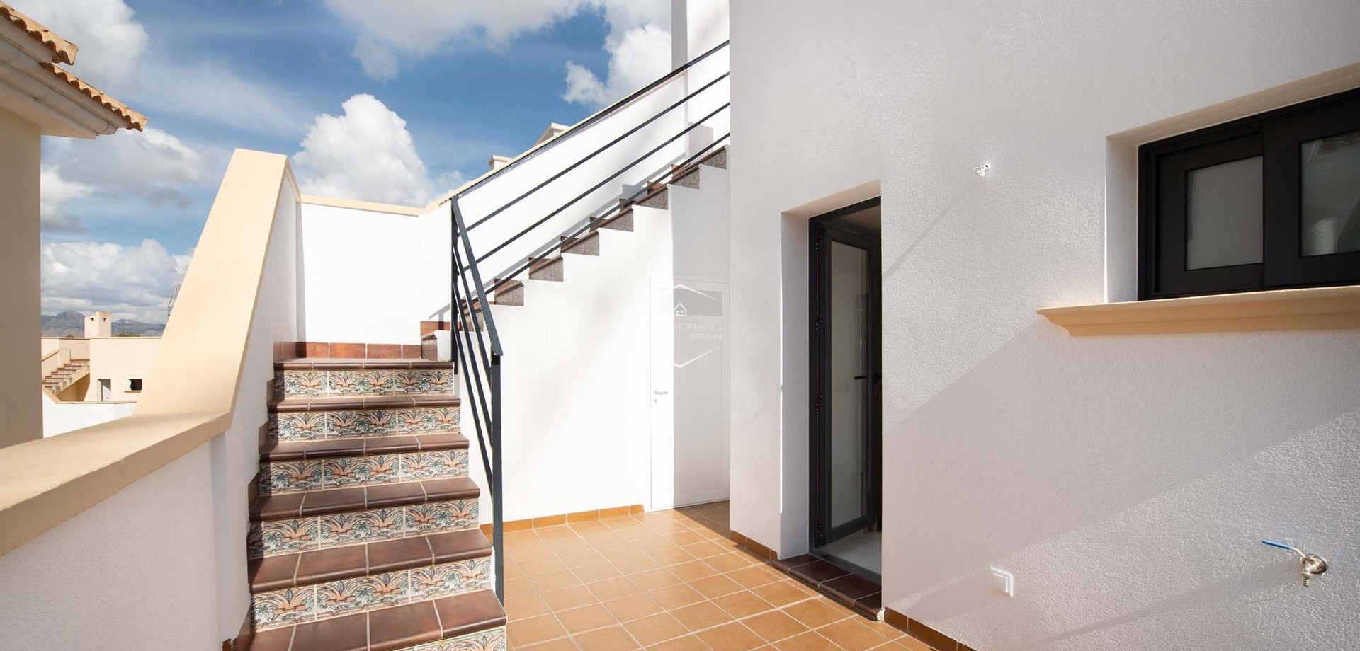 New Build - Bungalow -
Cox - San Fernando