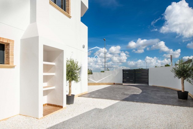 New Build - Bungalow -
Cox - San Fernando