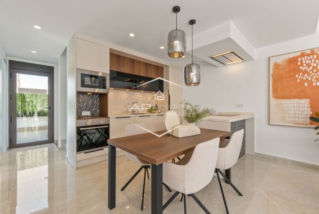 Nouvelle construction - Maison -
Benijofar - Pueblo