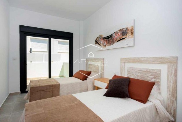 New Build - Quad -
Daya Nueva - Centro