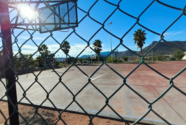 Odsprzedaż - Willa - Dom wolnostojący -
Aspe