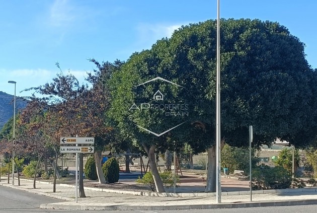 Odsprzedaż - Willa - Dom wolnostojący -
Aspe