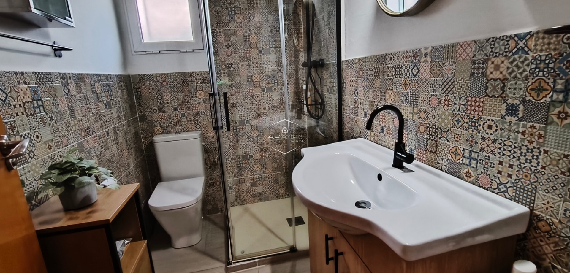 Odsprzedaż - Willa - Dom wolnostojący -
Aspe