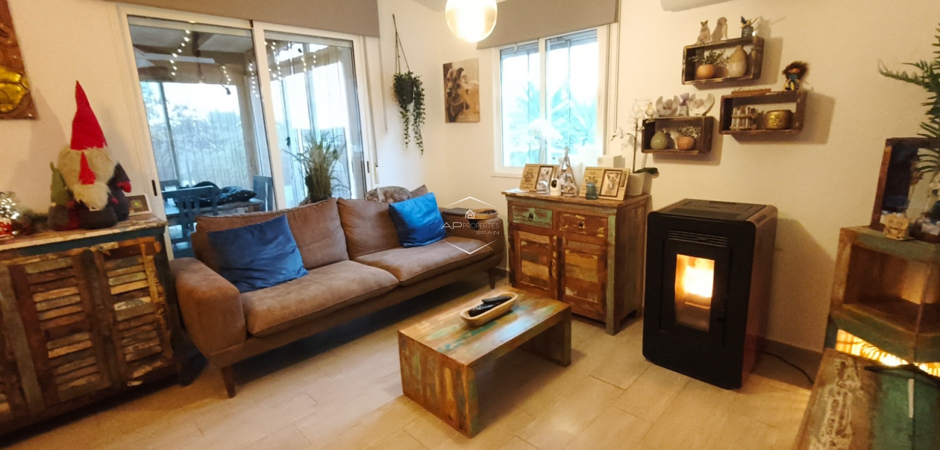 Odsprzedaż - Willa - Dom wolnostojący -
Aspe