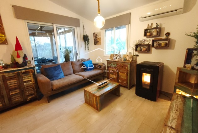 Odsprzedaż - Willa - Dom wolnostojący -
Aspe