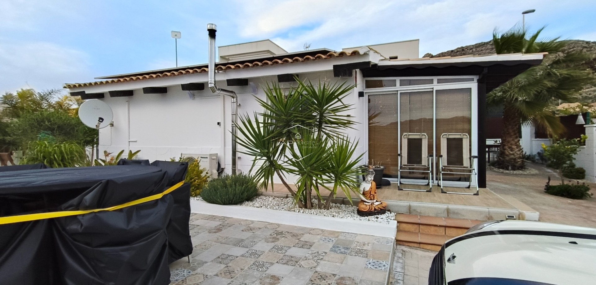 Odsprzedaż - Willa - Dom wolnostojący -
Aspe