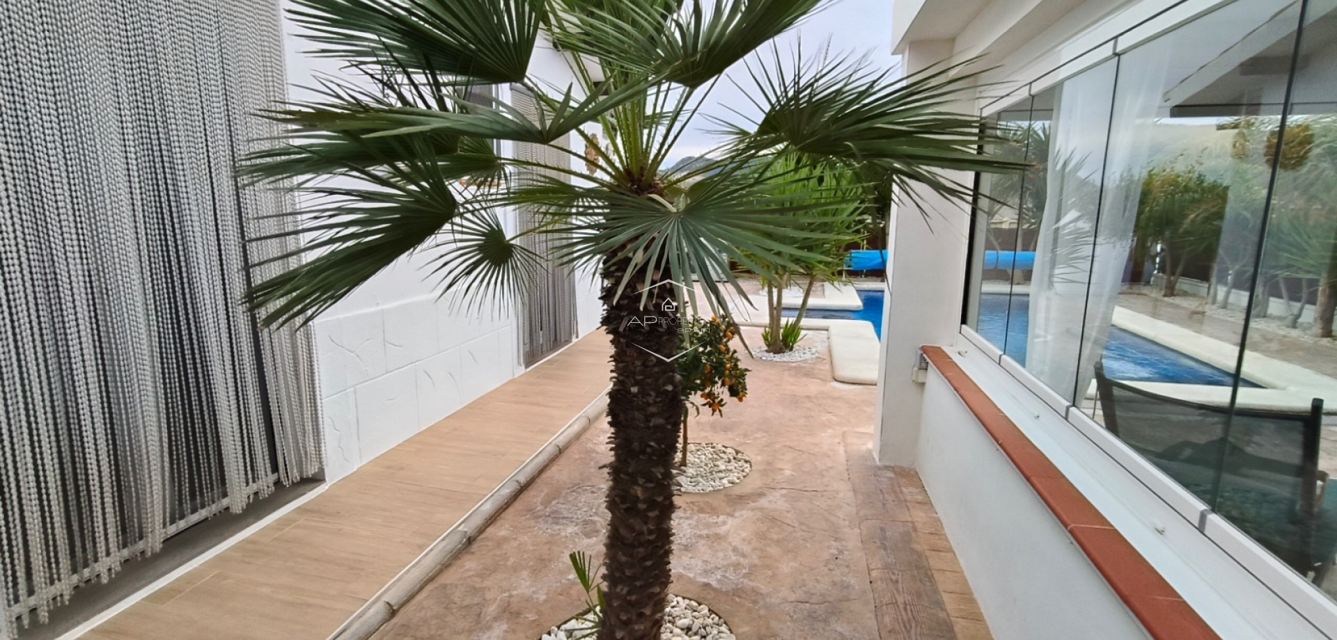 Odsprzedaż - Willa - Dom wolnostojący -
Aspe