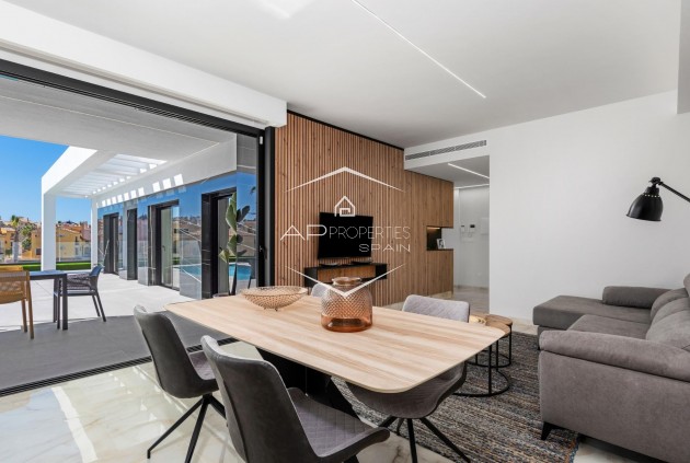 Nowy budynek - Willa - Dom wolnostojący -
Algorfa - La Finca